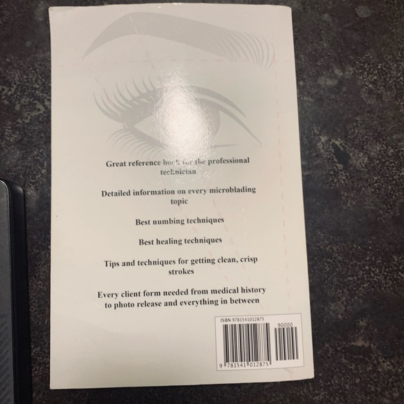 Microblading book - Picture 2 of 6